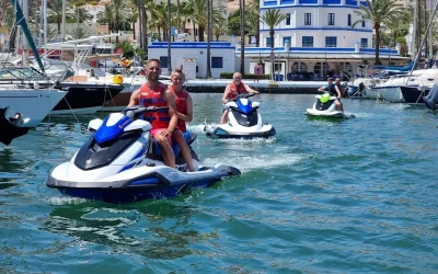 Motos de agua en Puerto Banús: la experiencia más divertida del verano